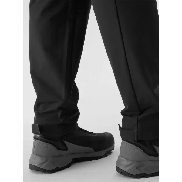  Pánske nohavice 4F WAW25TTROM1251 DEEP BLACK 