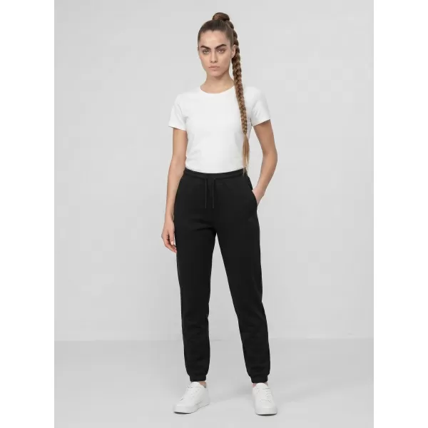  Dámske nohavice 4F WMM00TTROF1658 DEEP BLACK 