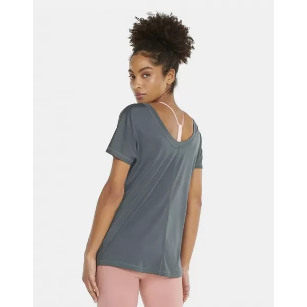 Dámske tričko PUMA TRAIN FAVORITE JERSEY CAT TEE 520260-42 GRAY 