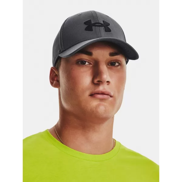 Pánska čiapka UNDER ARMOUR MENs UA BLITZING ADJ 1376701-012 SIVÁ 