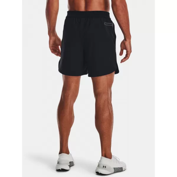  Pánske šortky UNDER ARMOUR UA PEAK WOVEN SHORTS 1376782-001 ČIERNA 