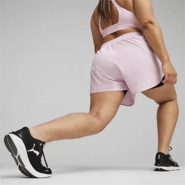  Dámske šortky PUMA RUN FAV WOVEN 2IN1 SHORT W 523181-60 BLACK 