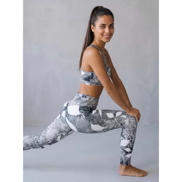  Dámska športová podprsenka premium ALTISPORT VOJ/ALW020POD01 ČIERNOBIELA 