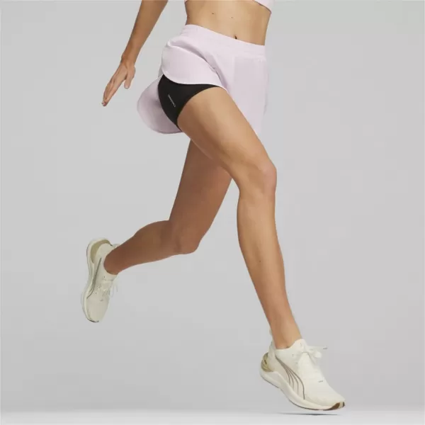  Dámske šortky PUMA RUN FAV WOVEN 2IN1 SHORT W 523181-60 BLACK 