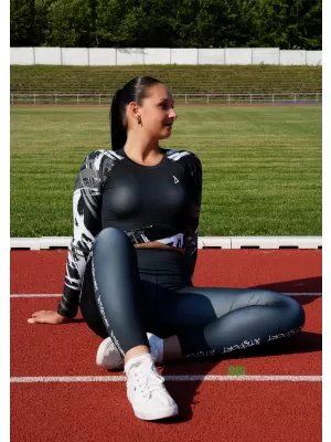 Dámsky prémiový funkčný crop top s dlhým rukávom ALTISPORT VOJ/ALW039TR04 ČIERNA/BIELA