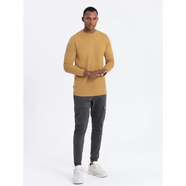  Pánske tričko s horčicou OMBRE OM-LSBL-0106 s dlhým rukávom 