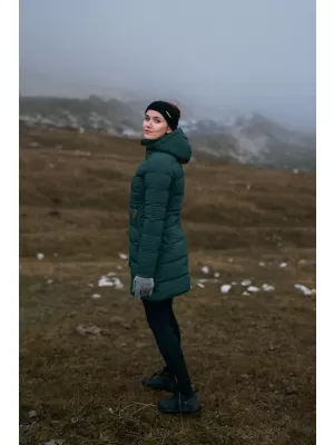 Dámsky zimný kabát NORDBLANC MOMENTS NBWJL8076 TMAVO zelená
