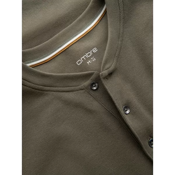  Pánske tričko s Olive s dlhým rukávom OMBRE OM-LSCL-0120 