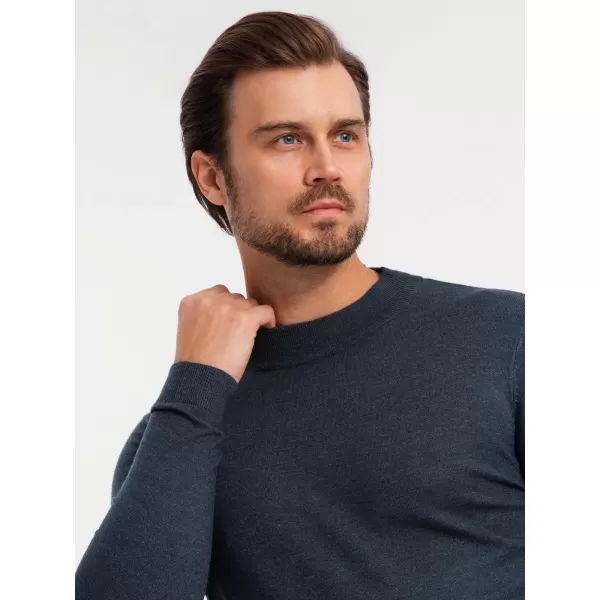  Pánsky sveter OMBRE OM-SWTN-0125 NÁMORNÍCKA MODRÁ 