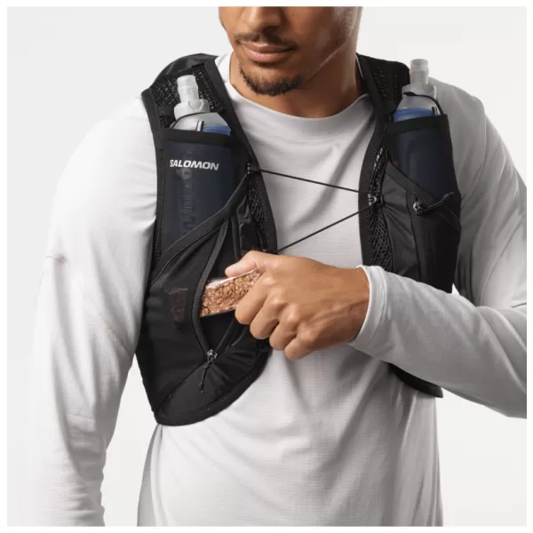  Pánsky ruksak SALOMON ACTIVE SKIN 12 SET LC2177400 ČIERNA/KOVOVÁ 