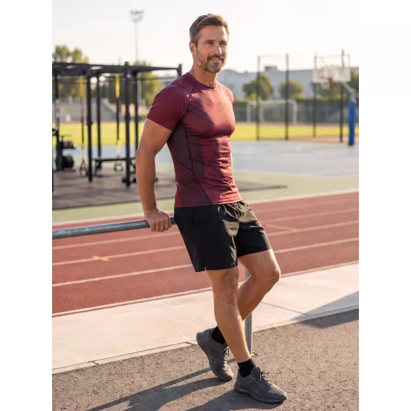  Pánska funkčná kompresná košeľa s krátkym rukávom premium ALTISPORT VOJ/ALM095TR04 VÍNOVO ČERVENÉ 