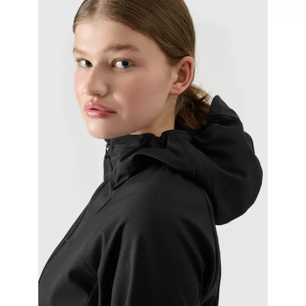  Dámska bunda softshell 4F WSS25TSOFF315 HLBOKÝ ČIERNY 