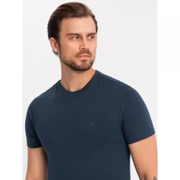 Pánske tričko OMBRE OM-TSBS-0232 BIELA/NÁMORNÍCKA/ČIERNA 