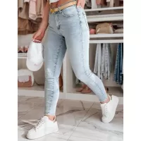 Modrá