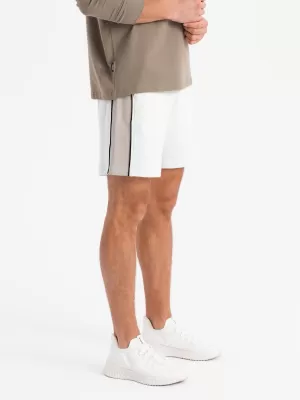 Pánske šortky OMBRE OM-SRSK-0182 ROZBITÁ BIELA