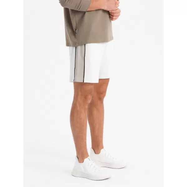  Pánske šortky OMBRE OM-SRSK-0182 ROZBITÁ BIELA 