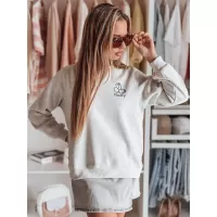 Šedá