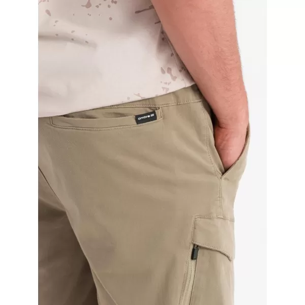  Pánske šortky OMBRE OM-SRCG-0194 SVETLÝ OLIVOVÝ 
