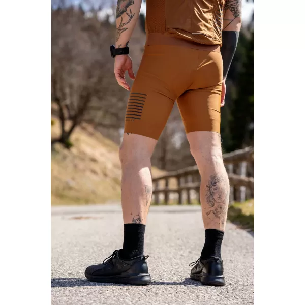  Pánske cyklistické šortky NORDBLANC EXALT NBSPM8217 HNEDÁ 