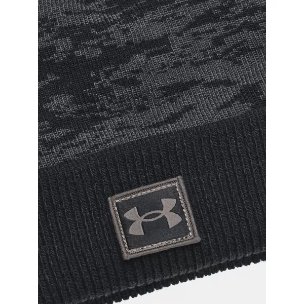  Chlapčenská čiapka UNDER ARMOUR GRAPHIC KNIT BEANIE 1365939-001 ČIERNA 