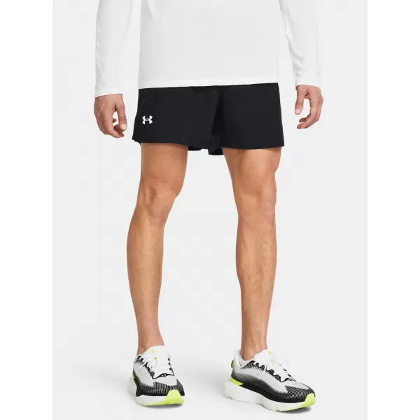  Pánske šortky UNDER ARMOUR LAUNCH 5'' SHORTS 1382617-001 ČIERNA 