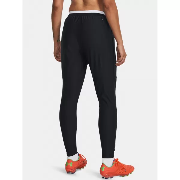  Dámske športové nohavice UNDER ARMOUR WS CHALLENGER PRO PANT 1380509-001 ČIERNA 