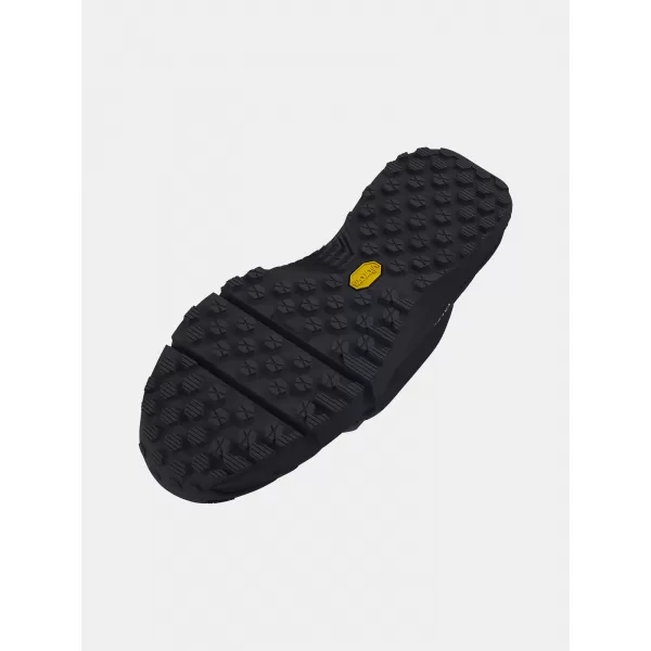  Pánske topánky UNDER ARMOUR CHARGED VALSETZ MID 3027382-001 ČIERNA 