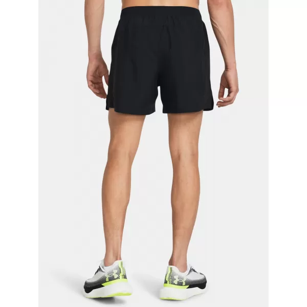  Pánske šortky UNDER ARMOUR LAUNCH 5'' SHORTS 1382617-001 ČIERNA 