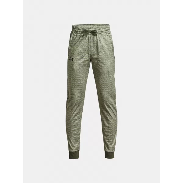  Chlapčenské športové nohavice UNDER ARMOUR PENNANT 2.0 NOVELTY P 1373498-390 ZELENÁ 