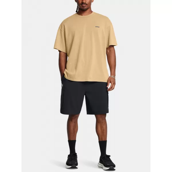  Pánske šortky UNDER ARMOUR VIBE WOVEN CARGO SHORT 1386560-001 ČIERNA 