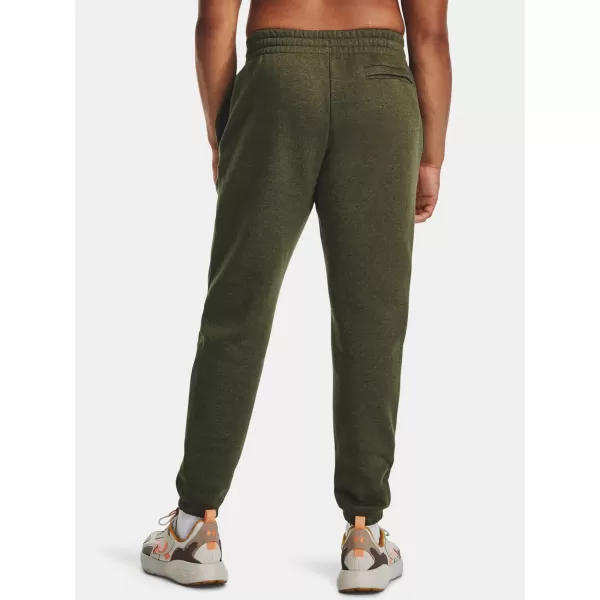  Pánske tepláky UNDER ARMOUR ESSENTIAL FLEECE JOGGER 1373882-391 ZELENÁ 