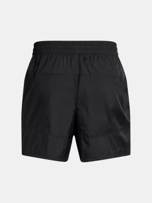 Pánske šortky UNDER ARMOUR MS 96 TERRACE WVN SHORTS 1387924-001 ČIERNA