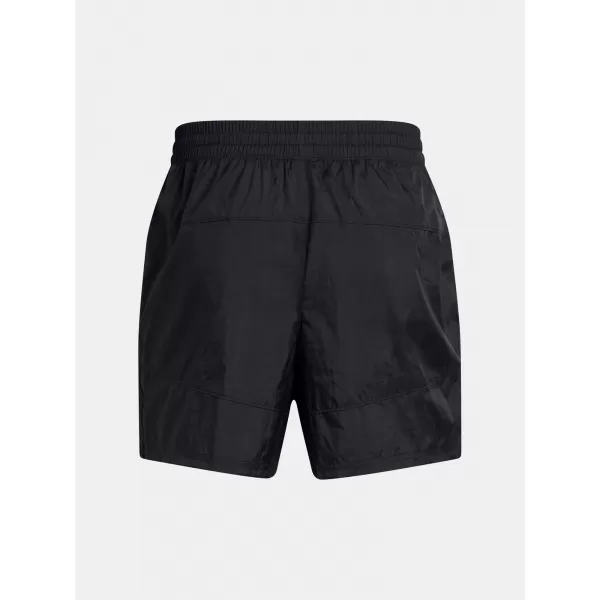  Pánske šortky UNDER ARMOUR MS 96 TERRACE WVN SHORTS 1387924-001 ČIERNA 