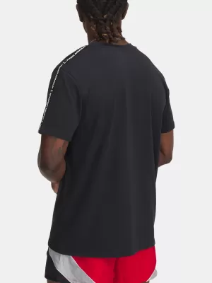 Pánske tričko UNDER ARMOUR ICON HWT TEE TAPING 1390300-001 ČIERNA