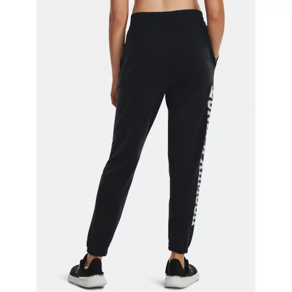  Dámske tepláky UNDER ARMOUR RIVAL TERRY GRAPHIC JOGR 1379437-001 ČIERNA 