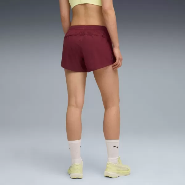  Dámske šortky PUMA W RUN VELOCITY 3 SHORT 526585-96 ČERVENÝ 