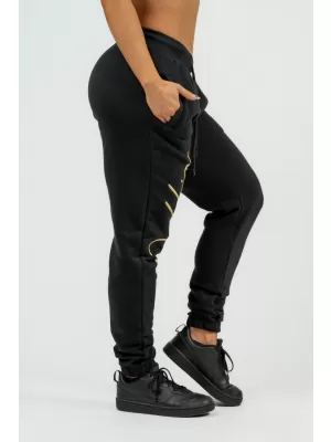 Dámske voľné tepláky Signature INTENSE 846 BLACK/GOLD Nebbia