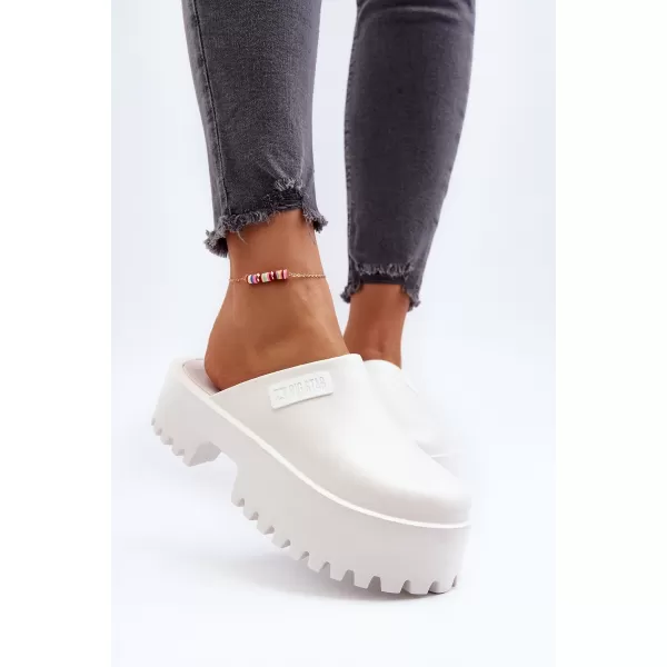  Dámske šľapky BIG STAR NN274015 BIELA ​​Big Star Shoes 