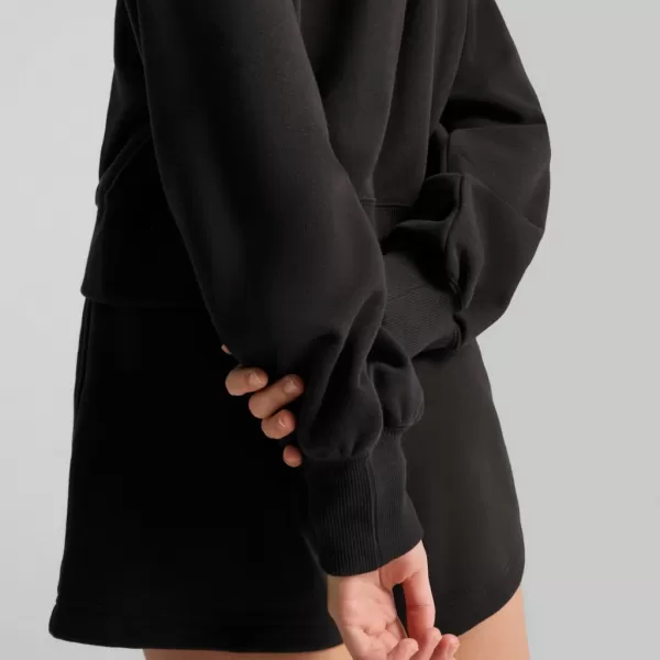 Dámska mikina PUMA WARDROBE ESS RELAXED CROPPED HOODIE TR 629746-01 ČIERNY 