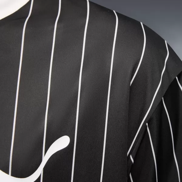  Pánsky dres PUMA ESS STRIPED JERSEY 688263-01 ČIERNA 