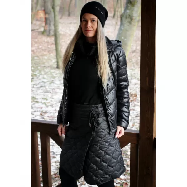  Dámska zimná sukňa KIXMI RISSA ČIERNA/BIELA 